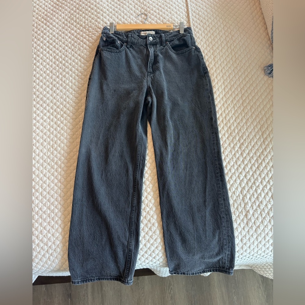 Abercrombie & Fitch The Loose High Rise / Curve Love